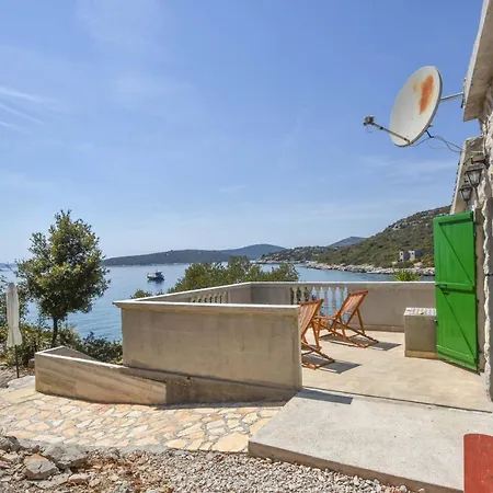 Nyaraló House Vesela