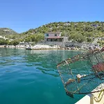 House Vesela Casa vacanze Tkon